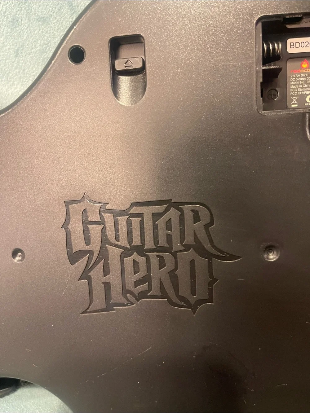 Guitar Hero Gibson Les Paul PS3 Wireless Guitar 95121.805 No Dongle